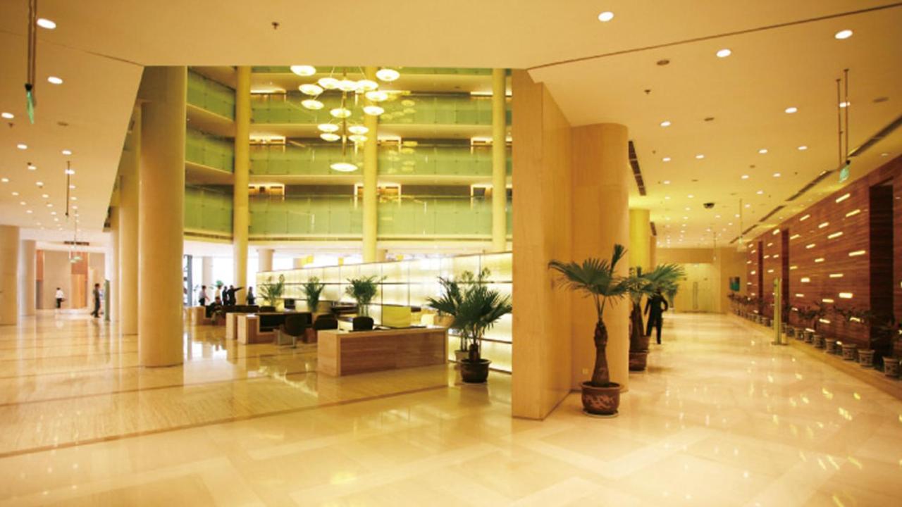 Holiday Inn Binhai Тяньцзинь Экстерьер фото