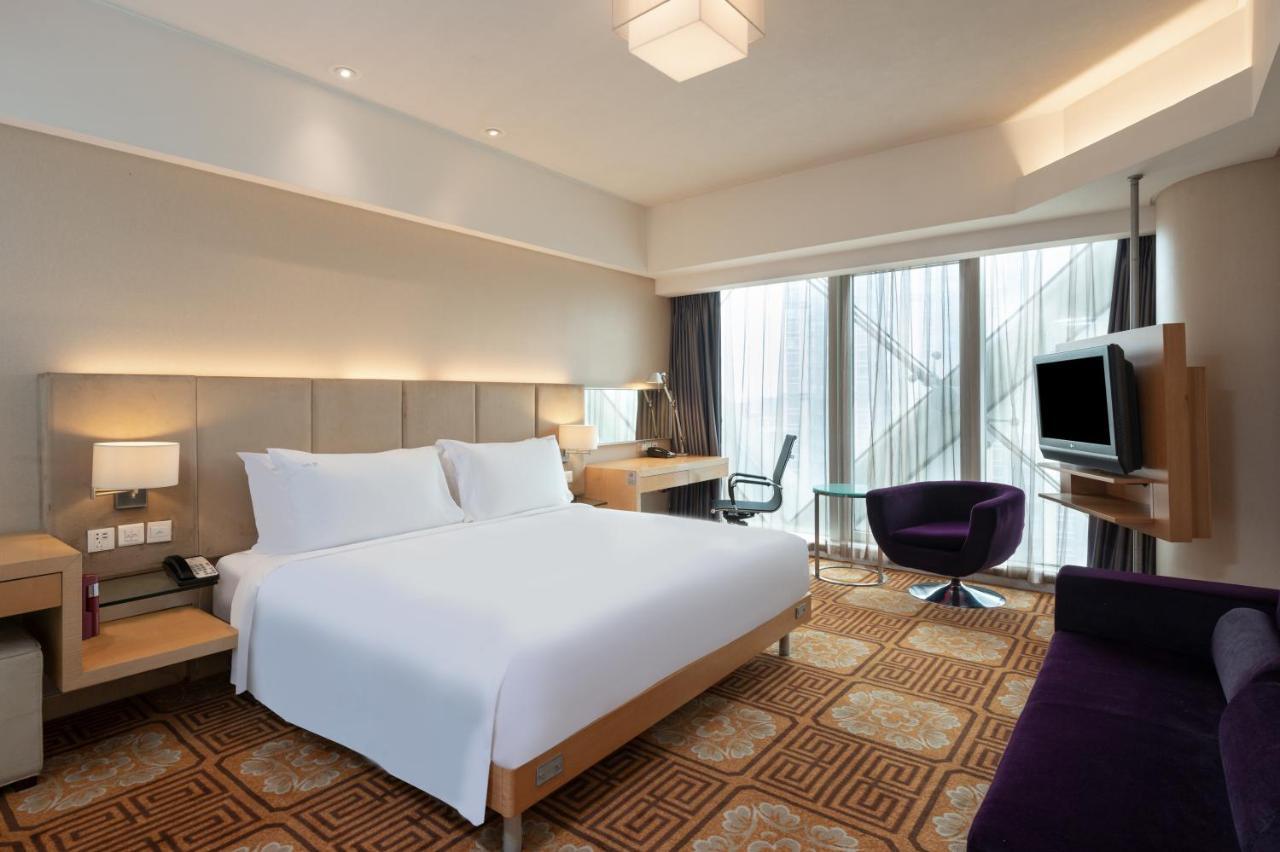 Holiday Inn Binhai Тяньцзинь Экстерьер фото